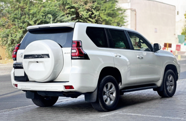 Toyota Prado (White) - Image 5